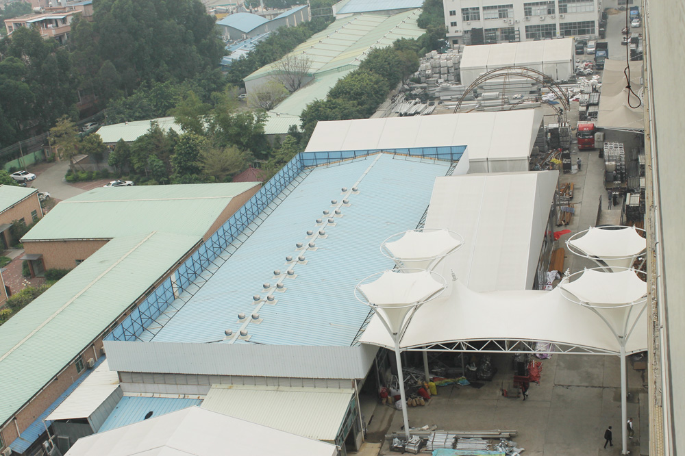 �ձ����պ�Ĥ�Y��������Ҫ�S�o��ʩ